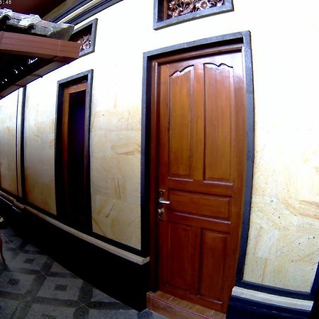 Indy House Hotel Ubud  Bagian luar foto